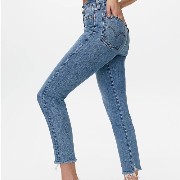 Levi’s wedgie straight leg jeans size 24 - Picture 2 of 5